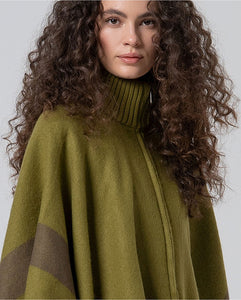 Poncho poli verde