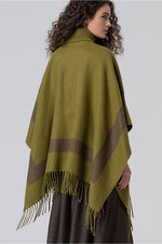 Cargar imagen en el visor de la galería, Poncho poli verde
