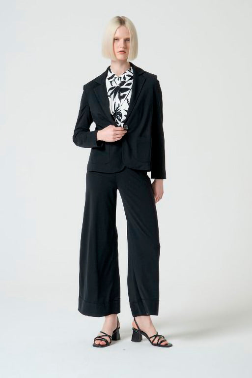 Pantalon cropped lipo negro