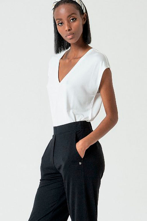 Pantalon pitillo lipo negro