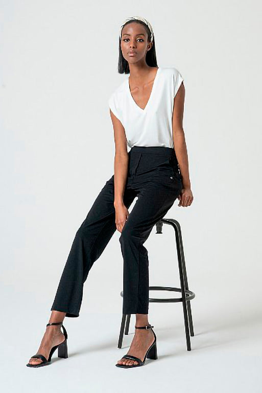 Pantalon pitillo lipo negro