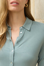 Cargar imagen en el visor de la galería, Camisa Lisi azul celeste
