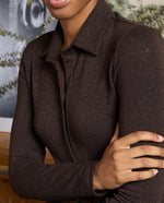 Cargar imagen en el visor de la galería, Camisa lurex lisa chocolate
