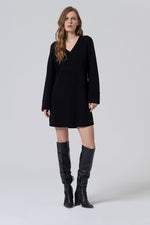 Cargar imagen en el visor de la galería, Vestido tricot liny negro
