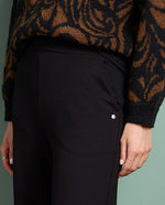 Cargar imagen en el visor de la galería, Pantalon ancho lisa negro

