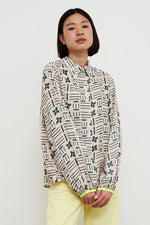 Cargar imagen en el visor de la galería, Camisa Magia caqui
